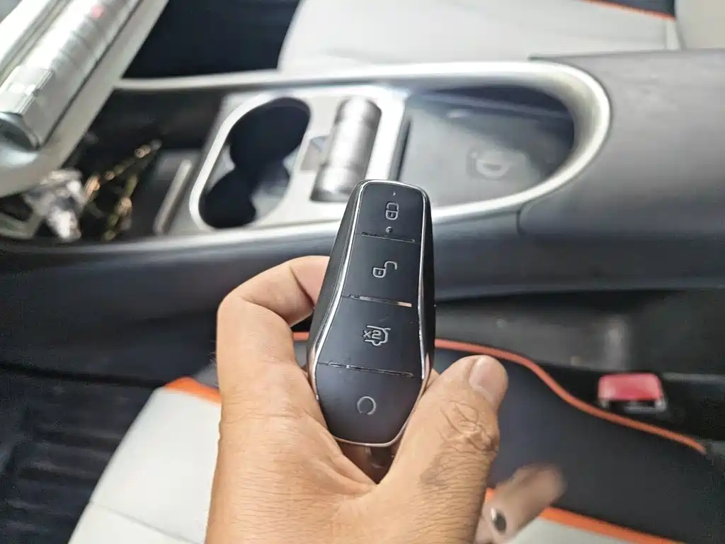 BYD Dolphin — миниатюра 9