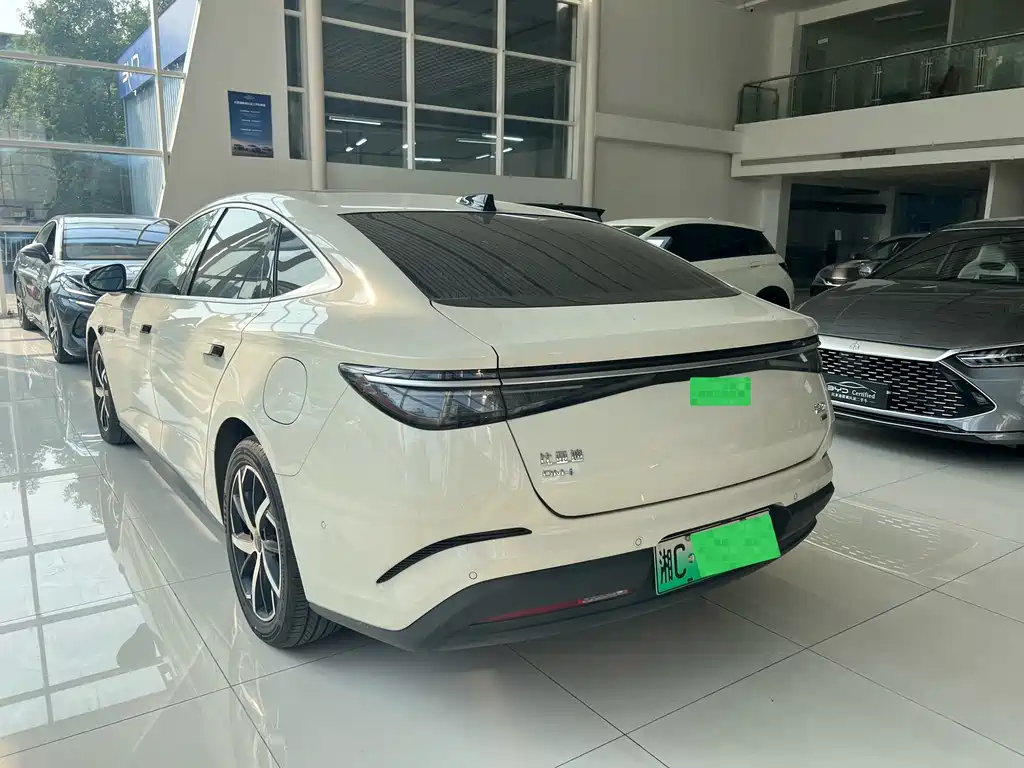 BYD Seal 07 DM-i — миниатюра 7