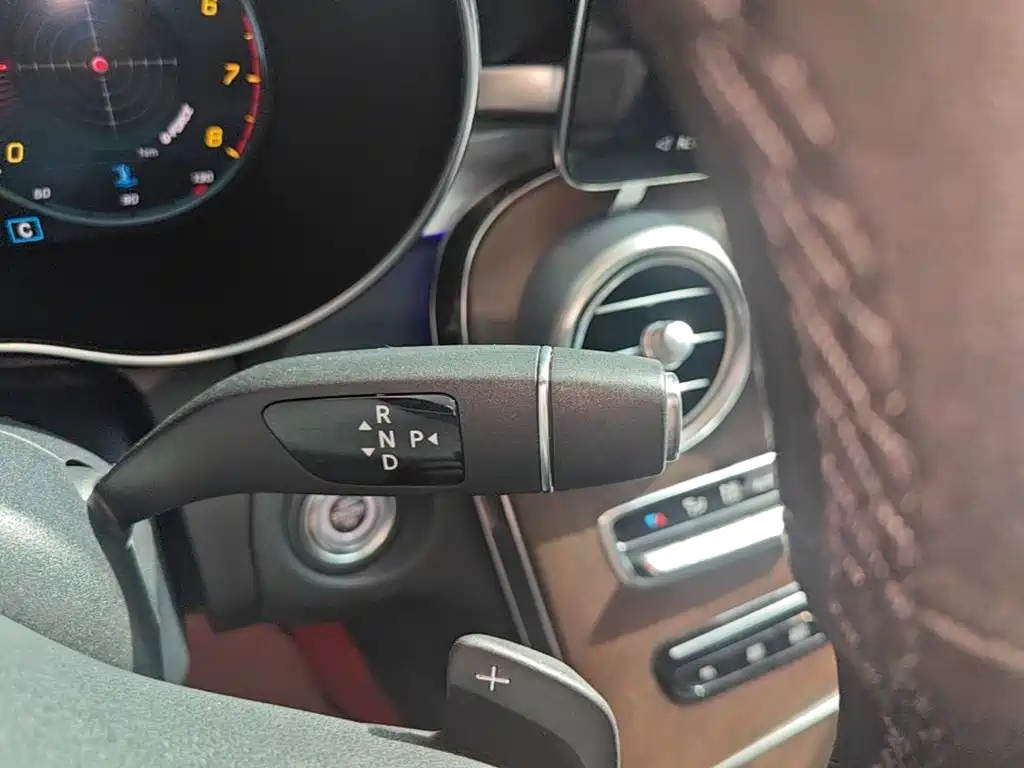 Mercedes-Benz GLC — миниатюра 14
