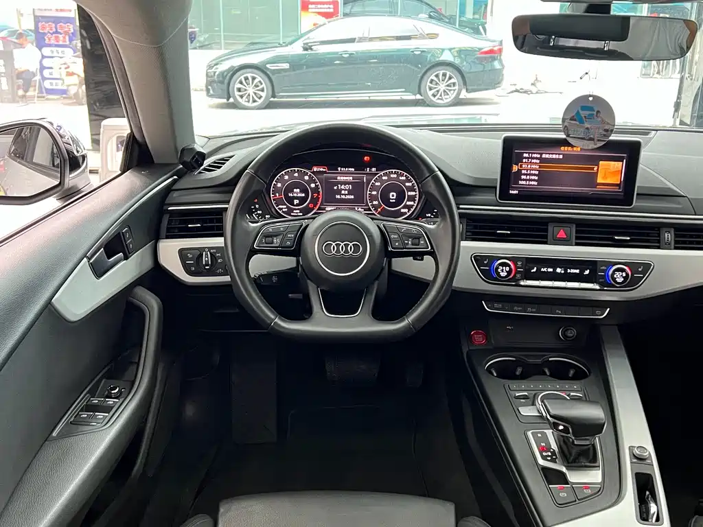 Audi A5 (Import) — миниатюра 9