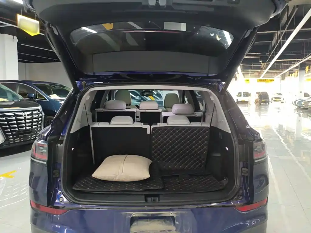 Volkswagen ID.6 X — миниатюра 19