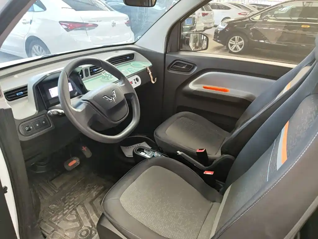 Wuling MINIEV — миниатюра 16
