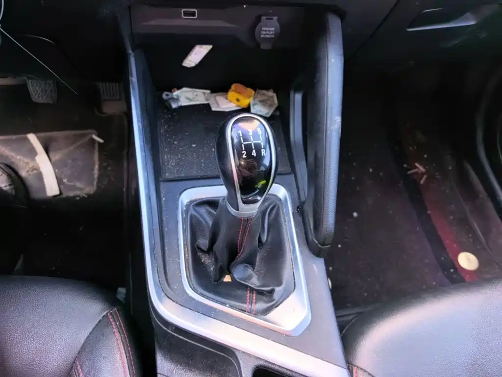 Geely Vision X3 — миниатюра 14