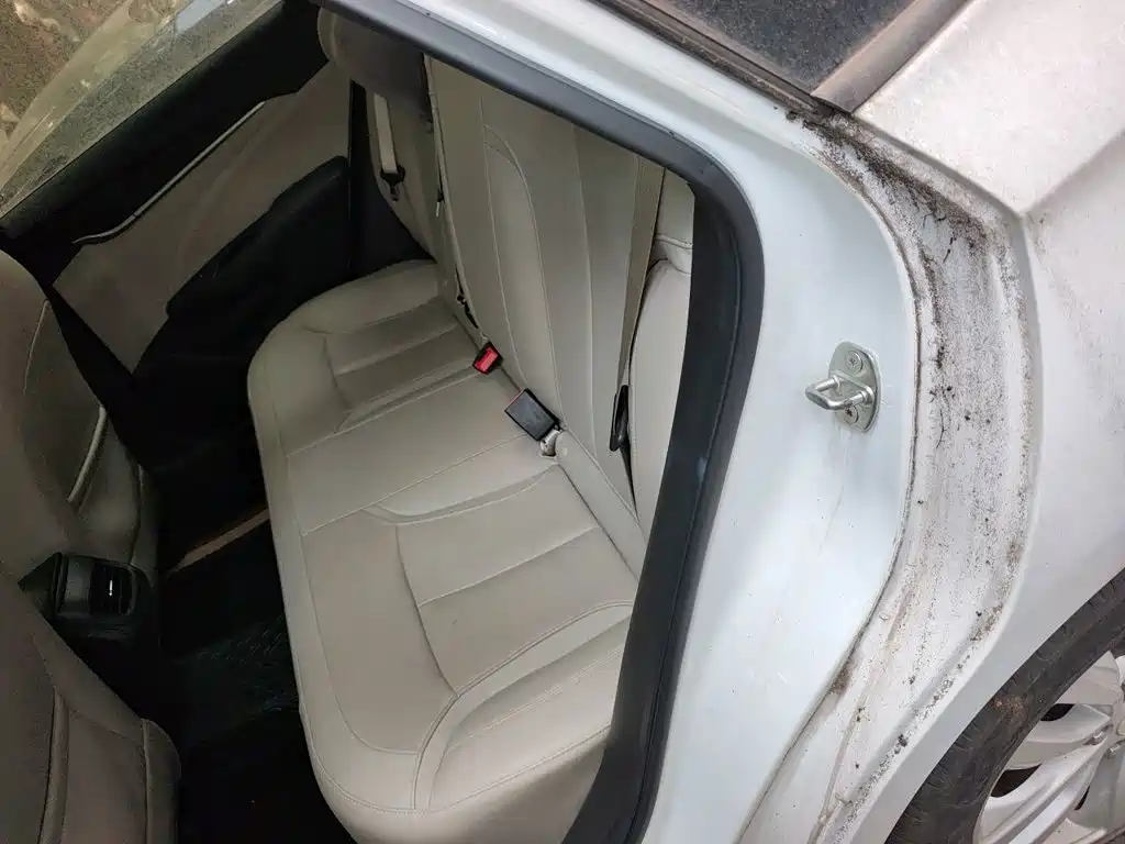 Buick Excelle — миниатюра 13