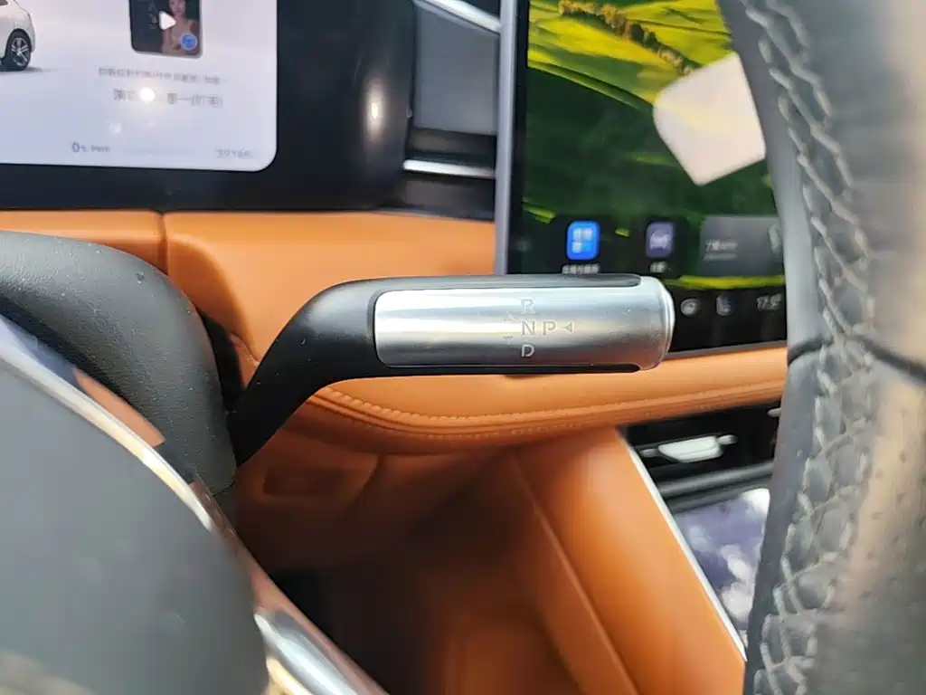 AITO Wenjie AITO M5 — миниатюра 14