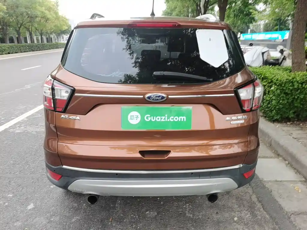 Ford Kuga — миниатюра 6