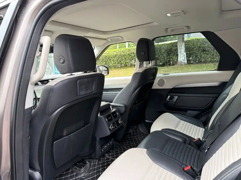 Land Rover Discovery — миниатюра 11
