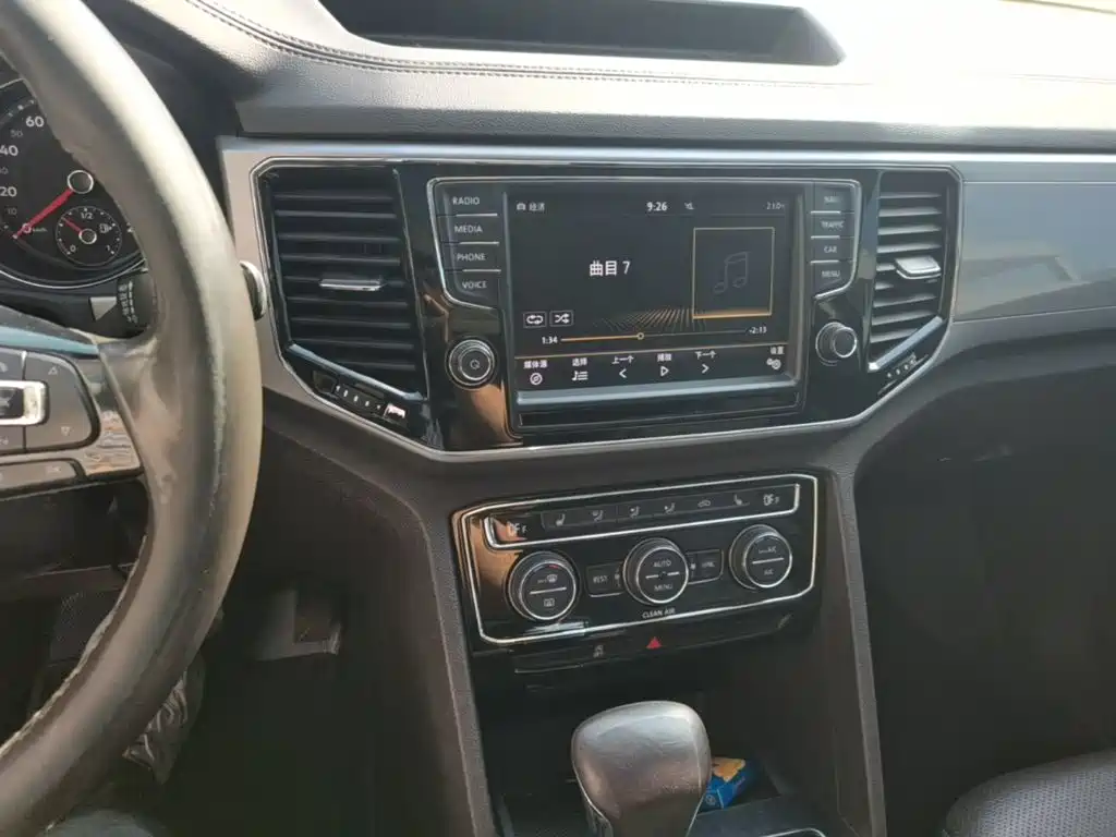 Volkswagen Teramont — миниатюра 13