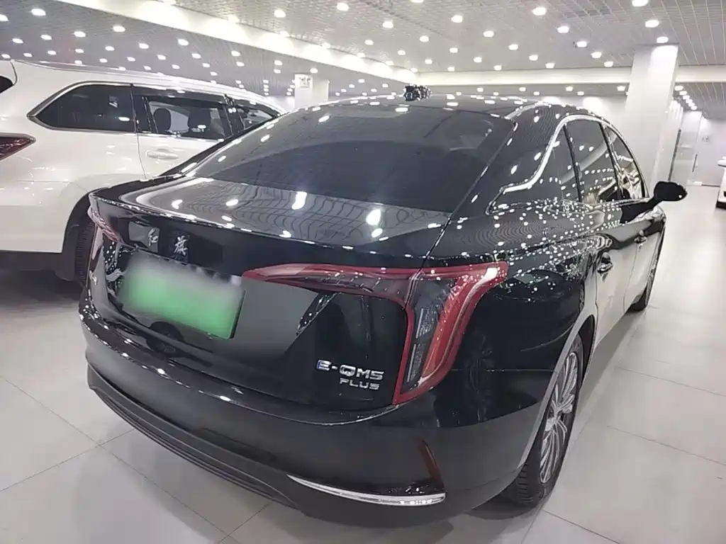 Hongqi Hongqi E-QM5 — миниатюра 7