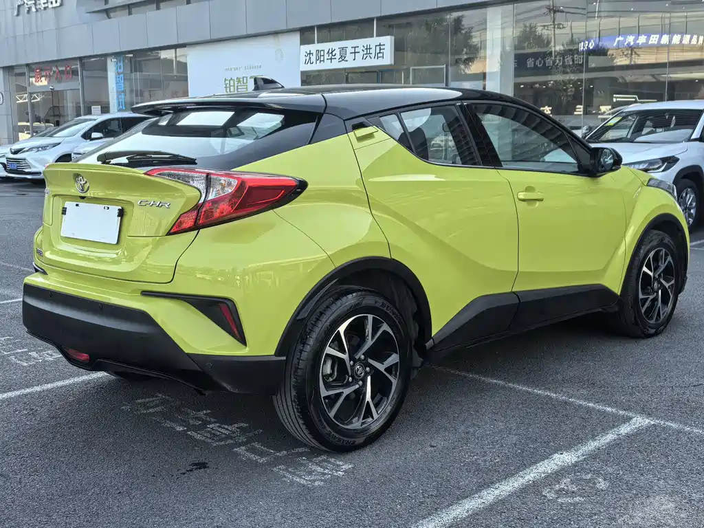 Toyota C-HR — миниатюра 10