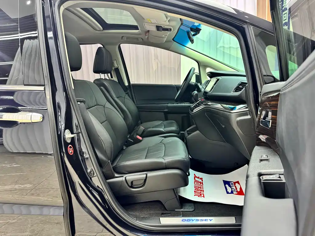 Honda Odyssey — миниатюра 19