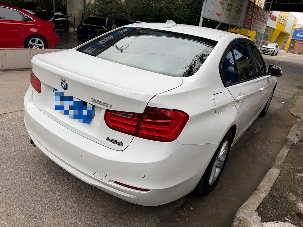 BMW 3 Series — миниатюра 2