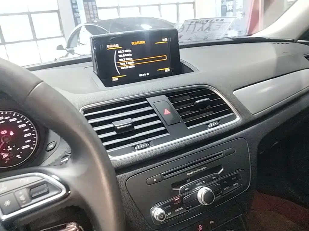 Audi Q3 — миниатюра 13