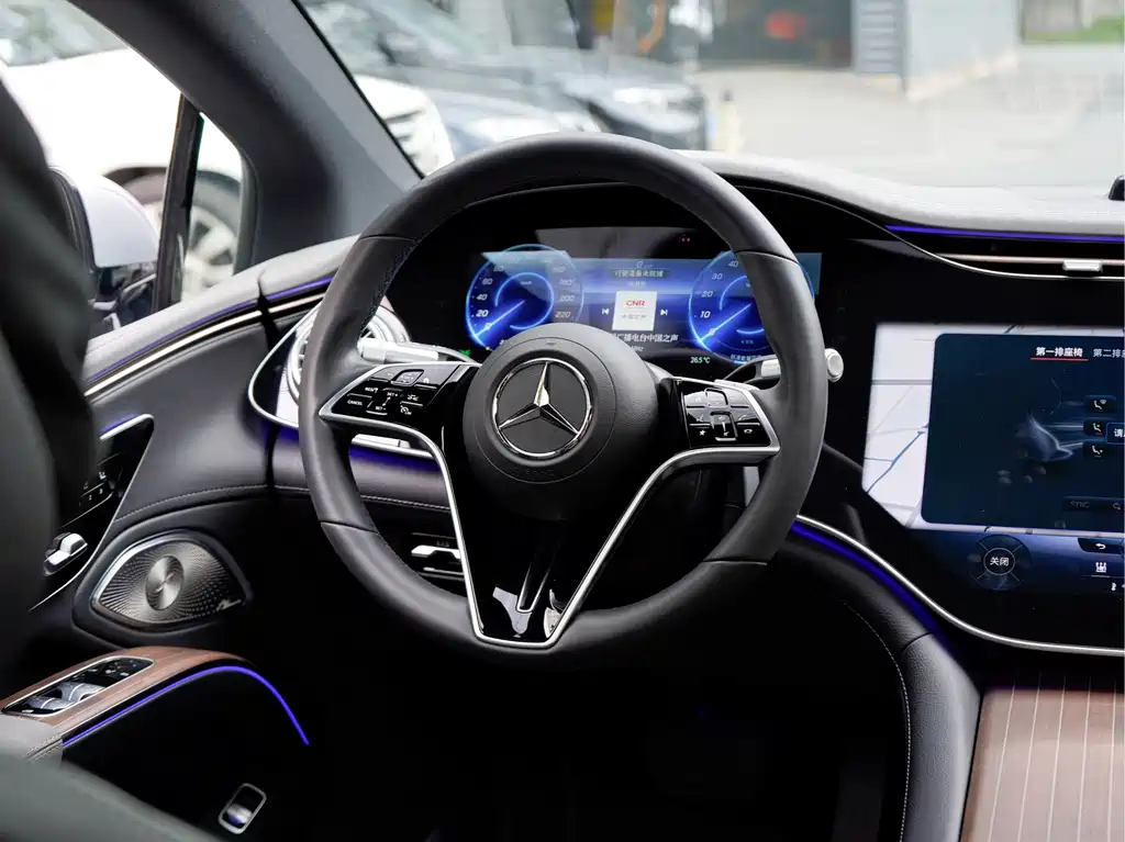 Mercedes-Benz EQS — миниатюра 12