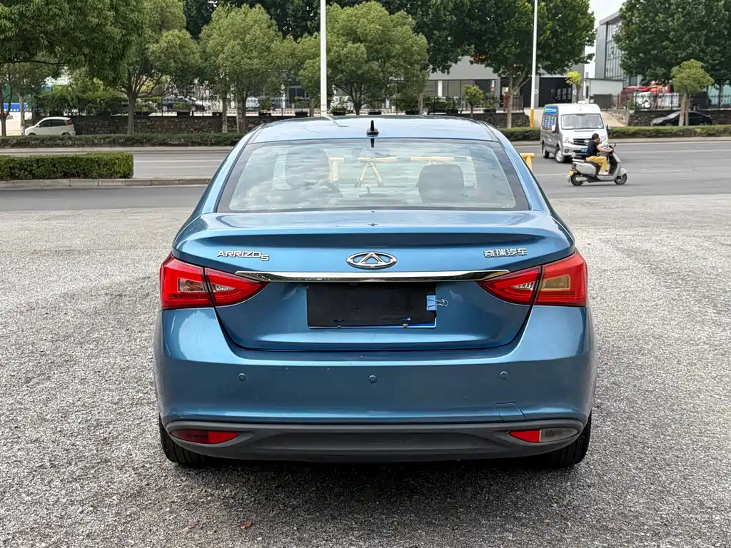Chery Arrizo 5 — миниатюра 8