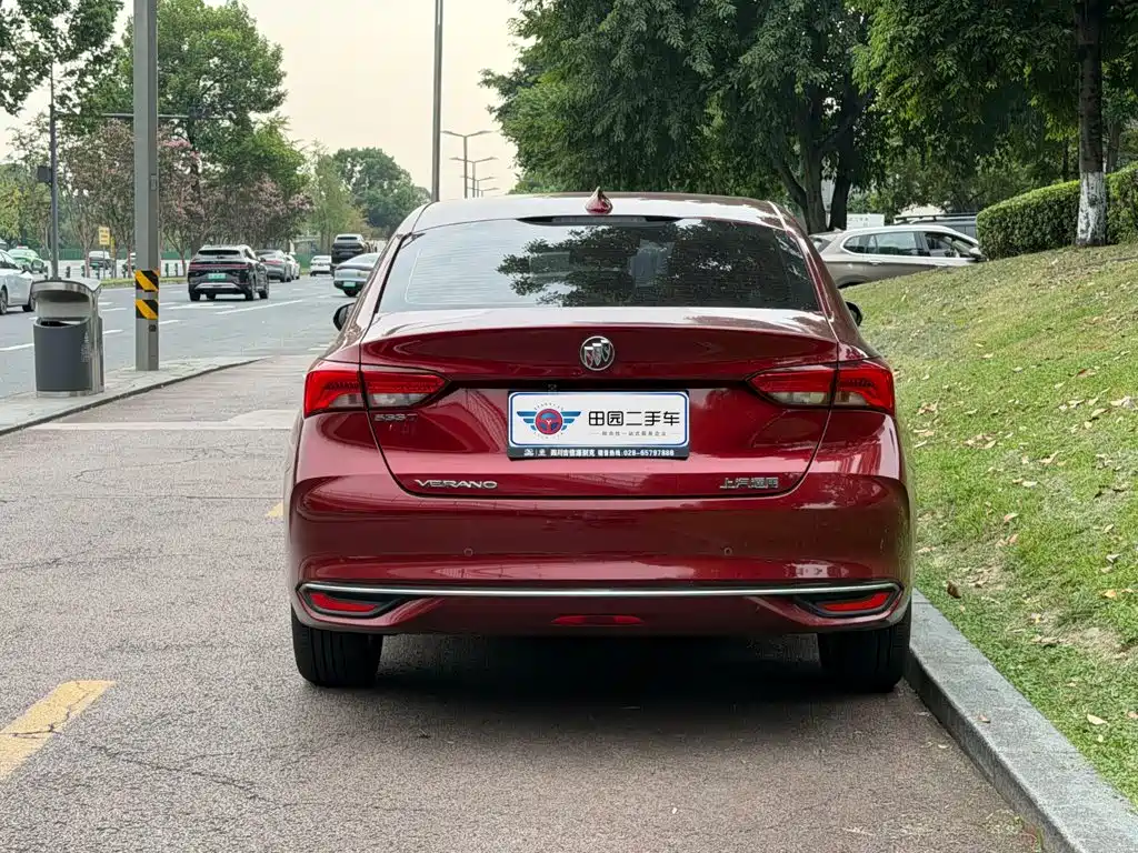 Buick Verano — миниатюра 5
