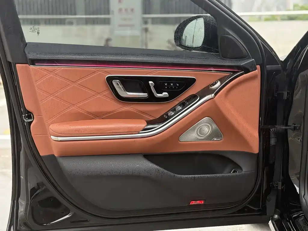 Mercedes-Benz S-Class — миниатюра 15