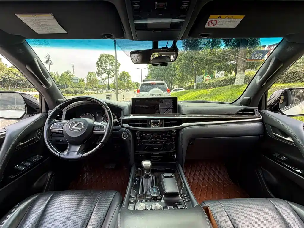 Lexus LX — фотографии объявления, Фото 11