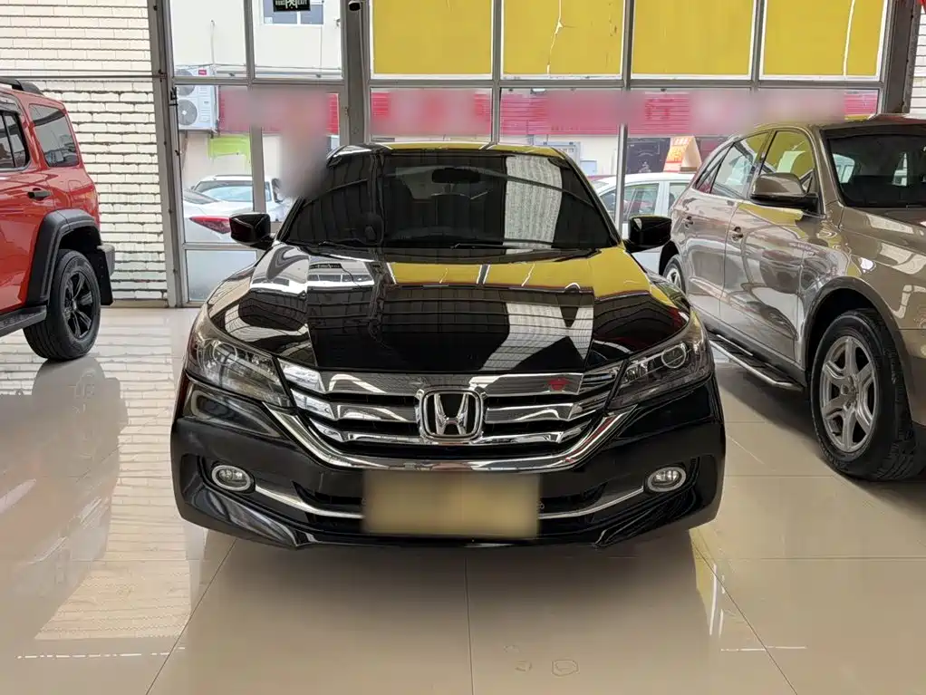 Honda Accord — миниатюра 6