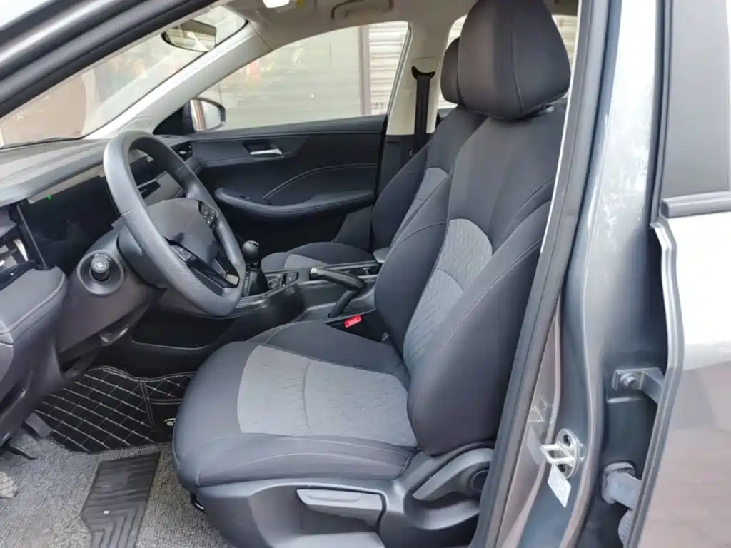 Roewe i5 — миниатюра 15