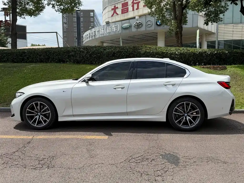 BMW 3 Series 3 2025 325i M Sport