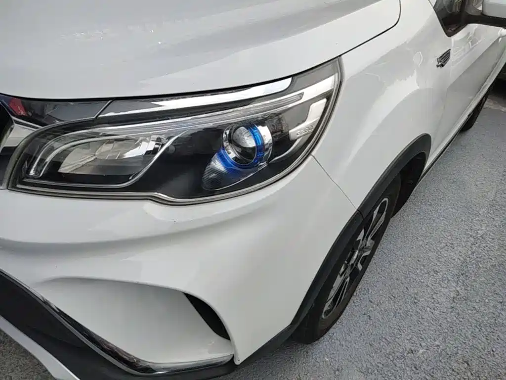 Geely Vision X3 — миниатюра 24