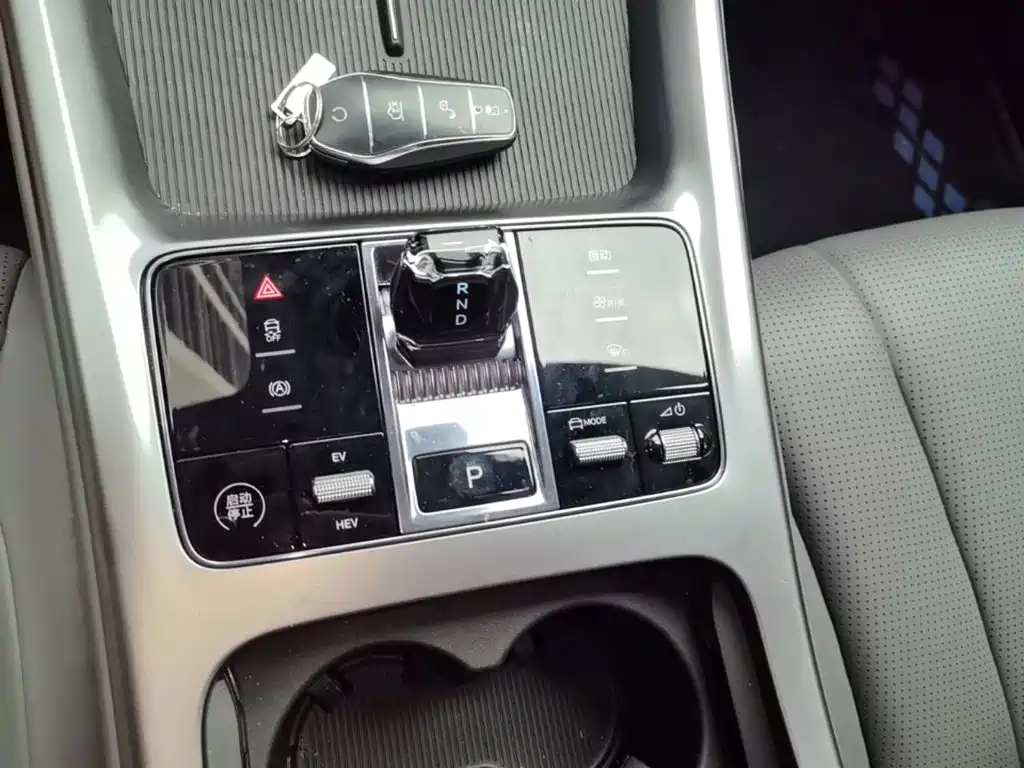 BYD Seal 07 DM-i — миниатюра 14