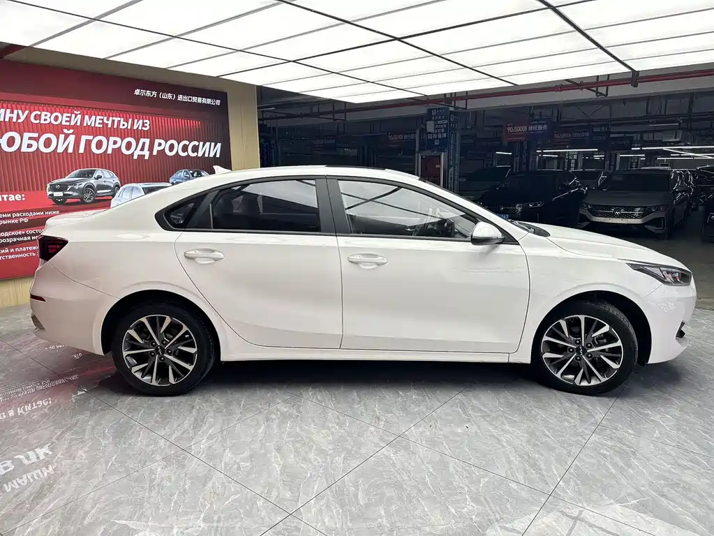 Kia K3 — миниатюра 4