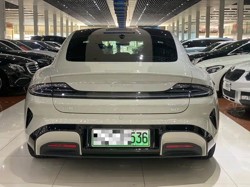 XIAOMI CAR XIAOMI SU7