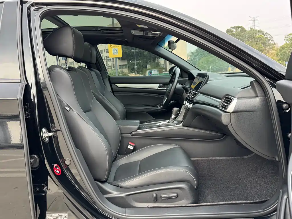 Honda Inspire 2022 260TURBO