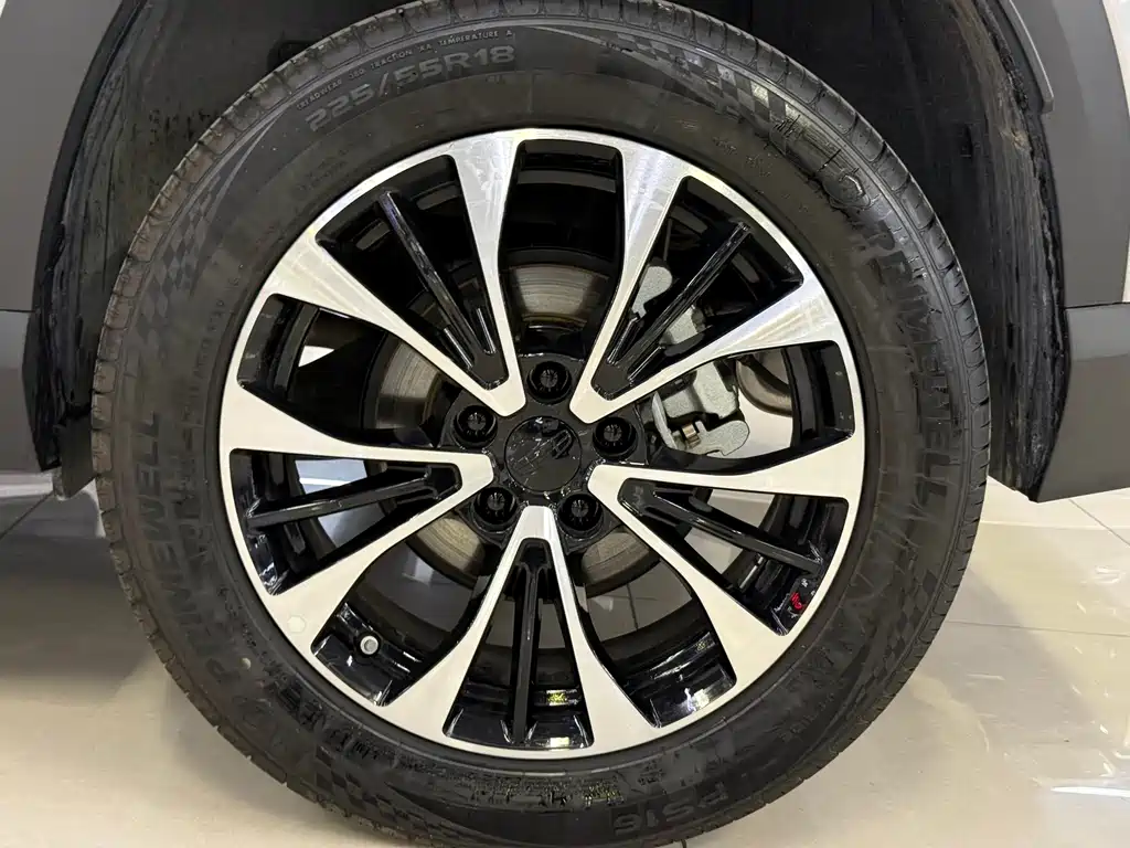 Geely Boyue — миниатюра 25