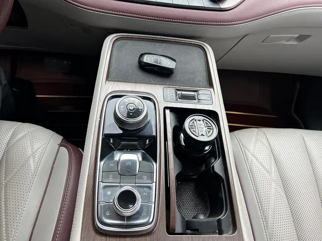 Ford Equator — миниатюра 13