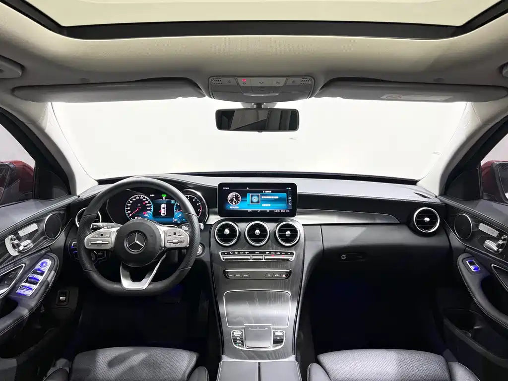 Mercedes-Benz C-Class — миниатюра 11