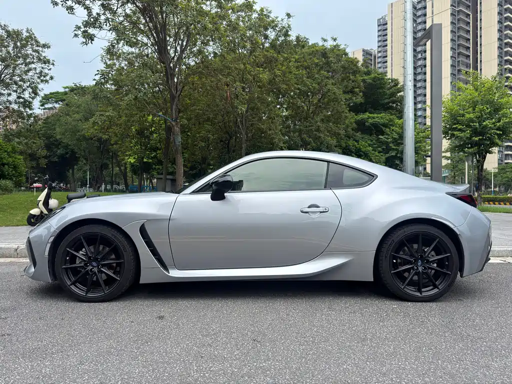Subaru BRZ — миниатюра 4