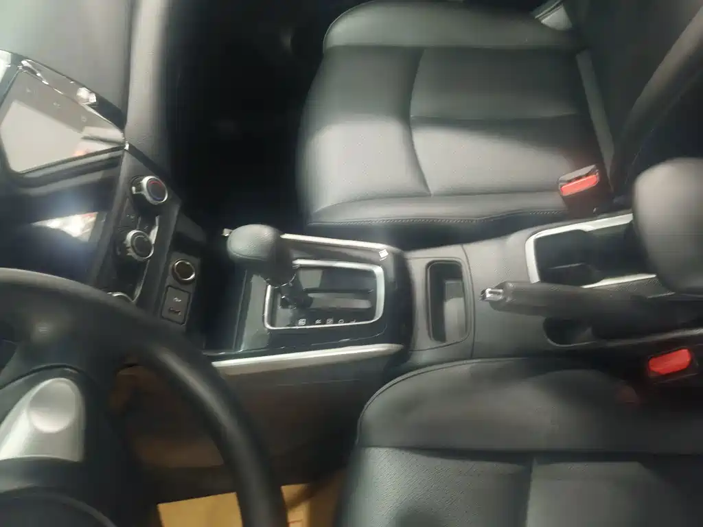 Nissan Sylphy — миниатюра 7