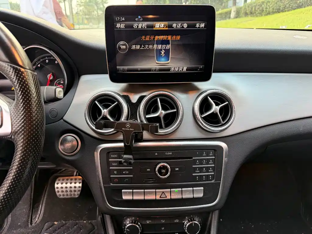 Mercedes-Benz CLA (Import) — миниатюра 9