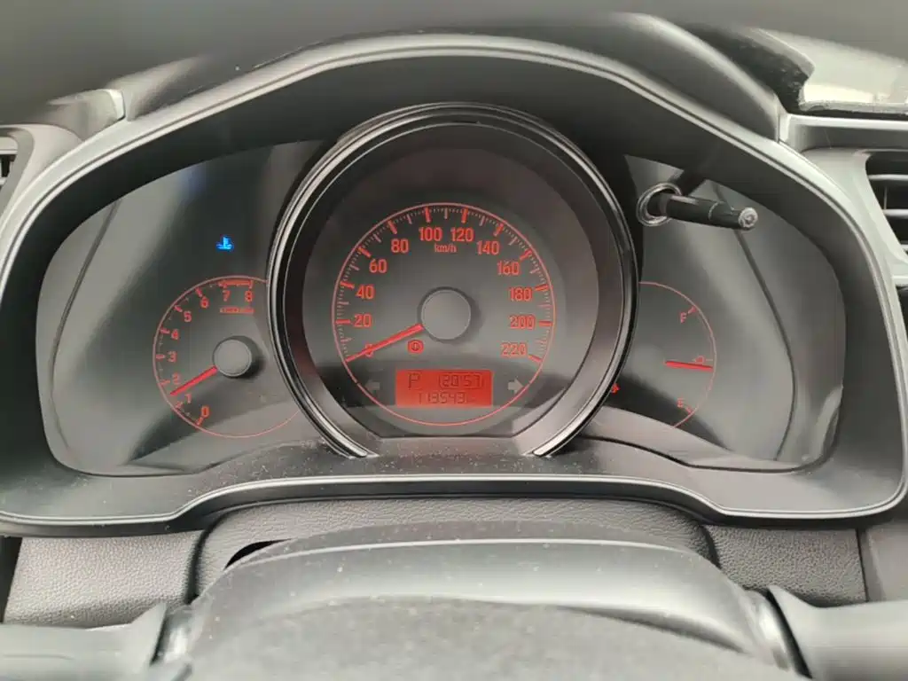 Honda Fit — миниатюра 12