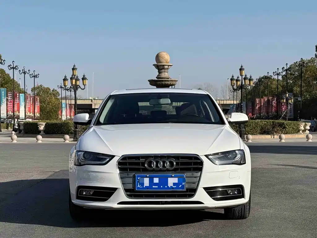 Audi A4L 2013 35 TFSI AT
