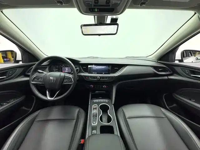 Buick Regal — миниатюра 4