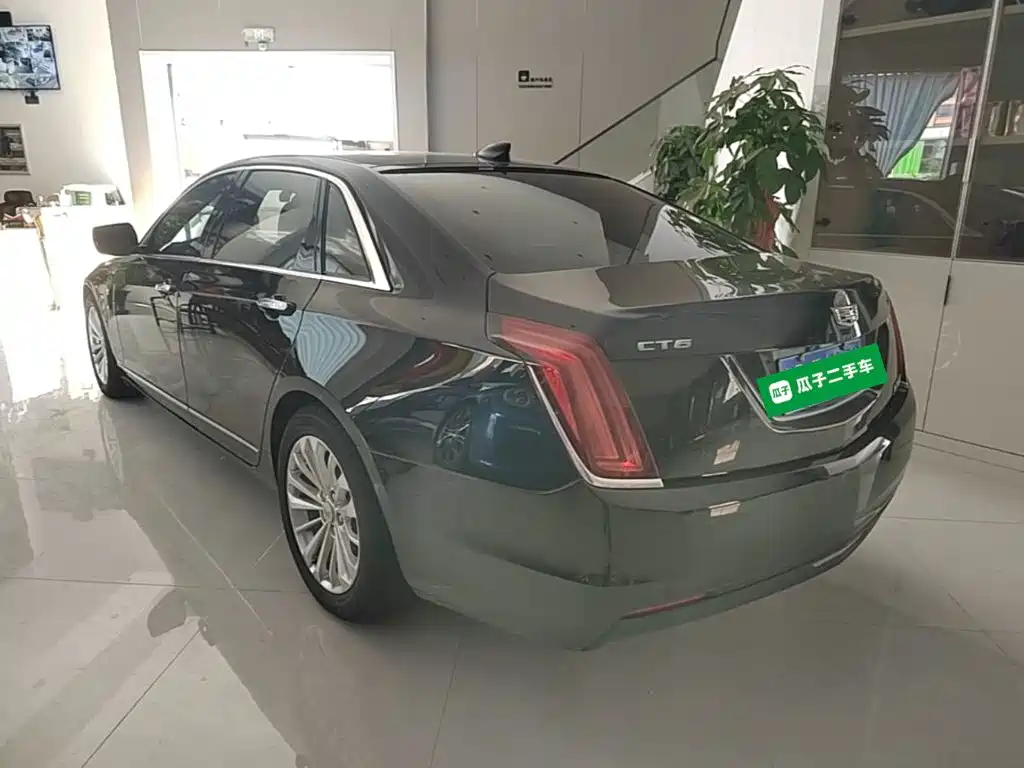 Cadillac CT6 — миниатюра 5