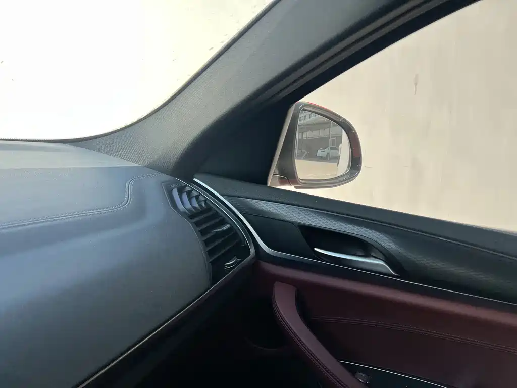 BMW X4 — миниатюра 8