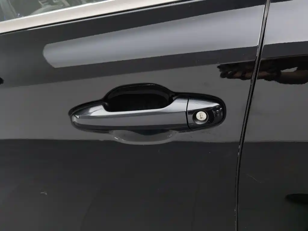 Toyota Highlander — миниатюра 18