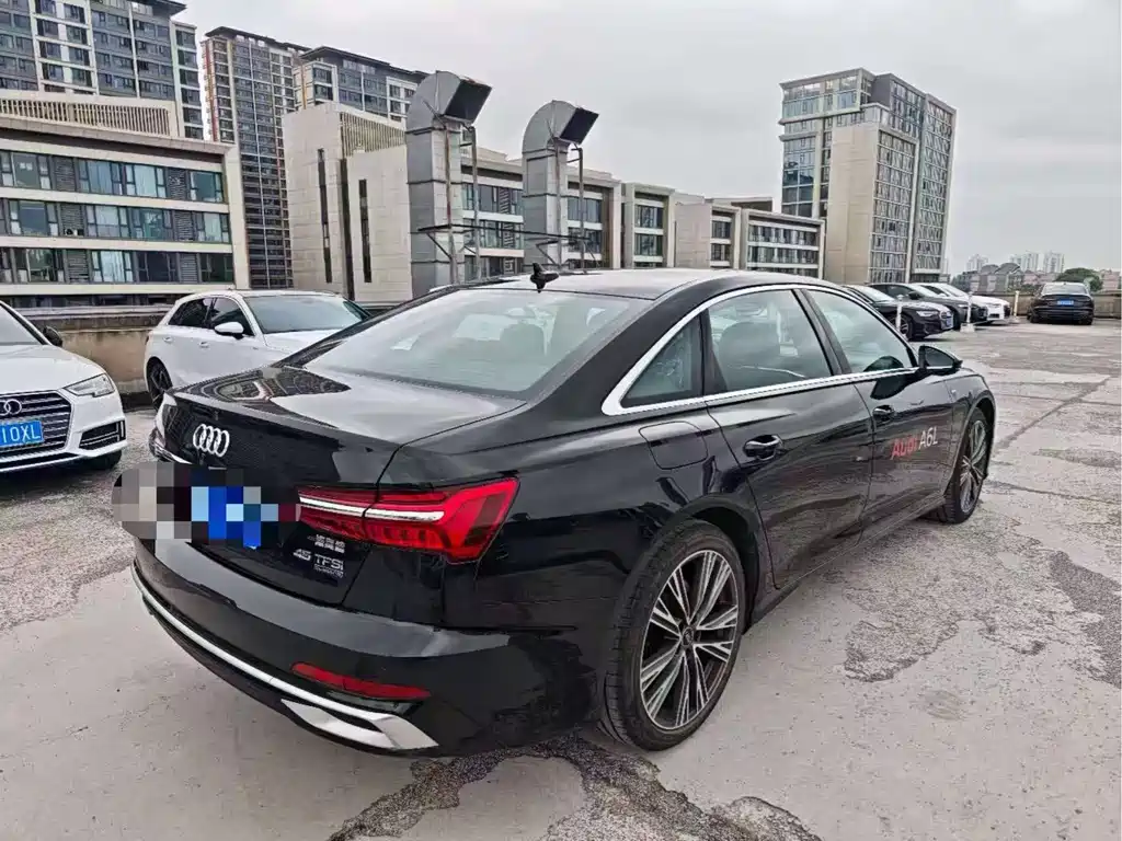 Audi A6L 2025 45 TFSI quattro