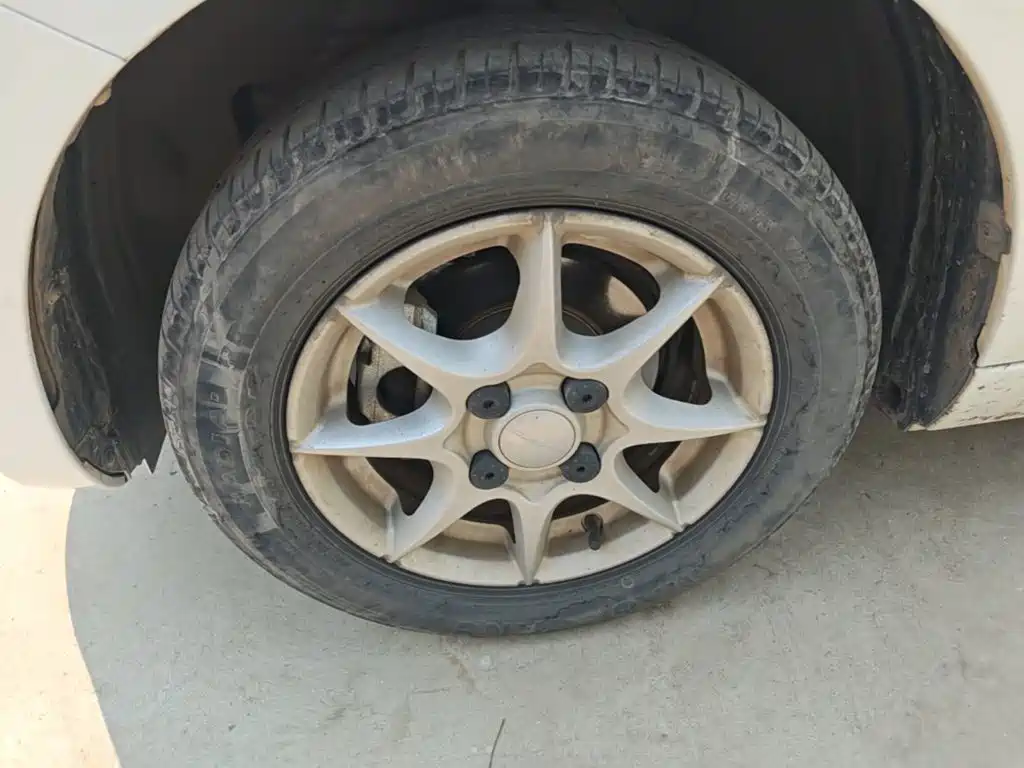 Roewe Clever — миниатюра 23