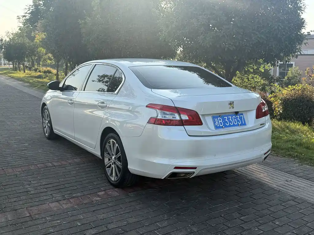Peugeot 408 — миниатюра 9