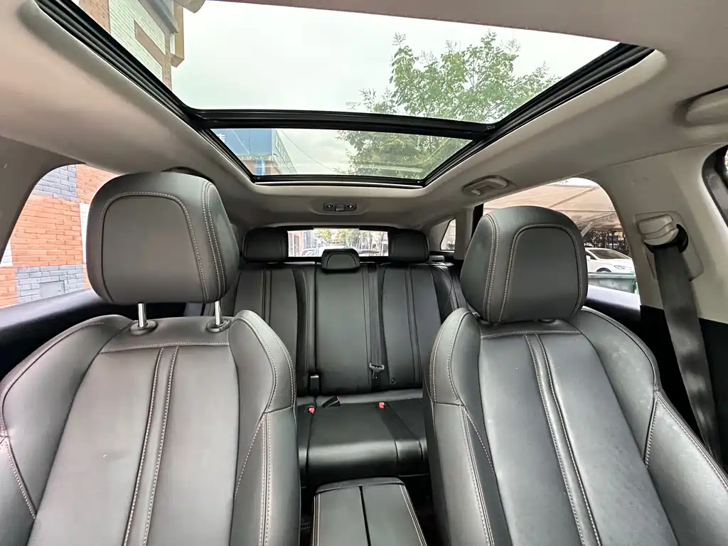 Peugeot 4008 — миниатюра 19