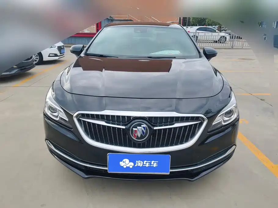 Buick LaCrosse — миниатюра 2
