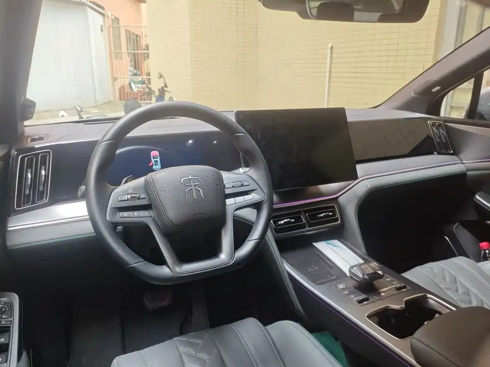 BYD L DM-i — миниатюра 5