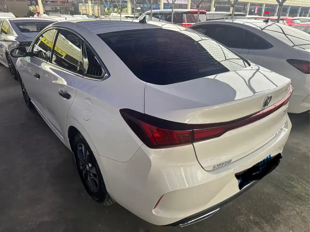 Changan Eado — миниатюра 13