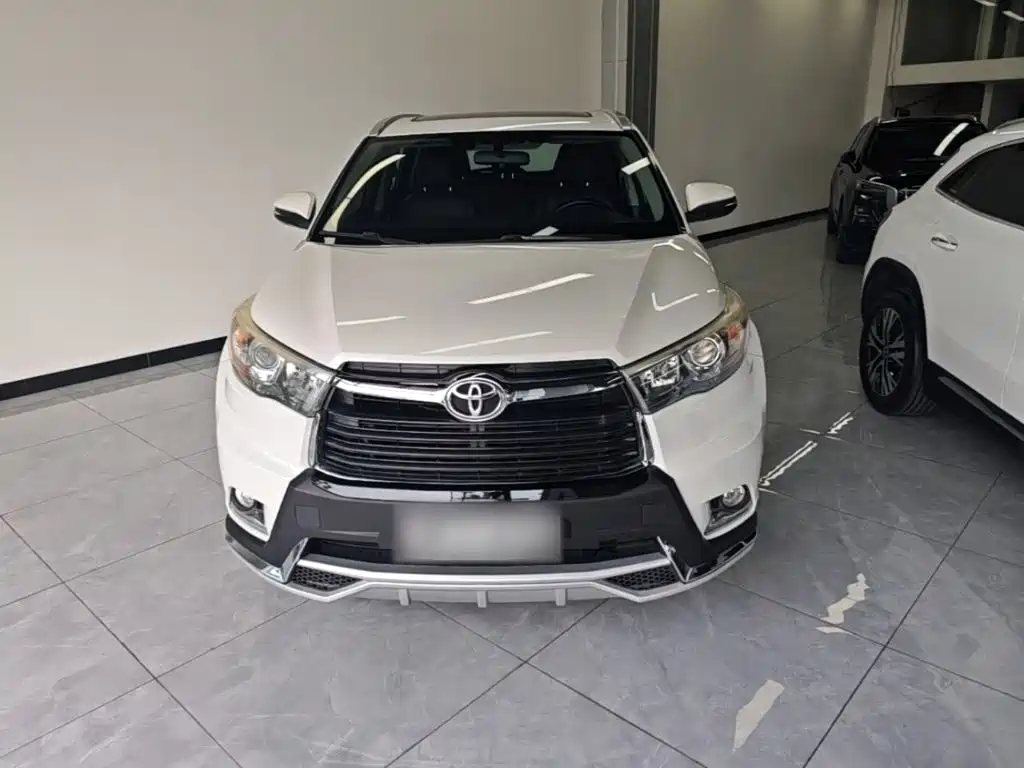 Toyota Highlander — миниатюра 3